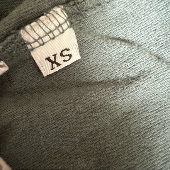 TALENTLESS VINTAGE GREEN EVERYDAY SHORT SLEEVE TSHIRT SIZE XS - Picture 4 of 5